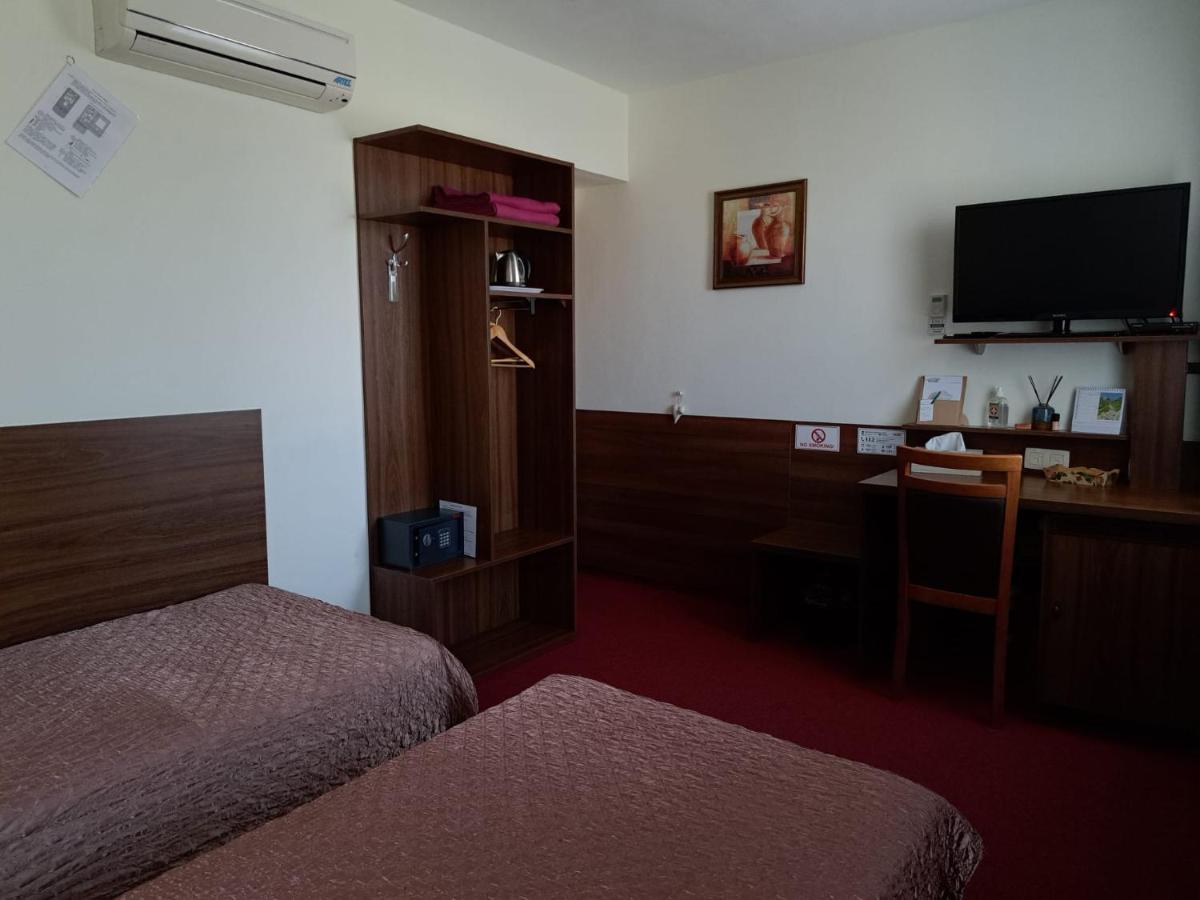 Penzion Kozak B&B Sebedražie エクステリア 写真